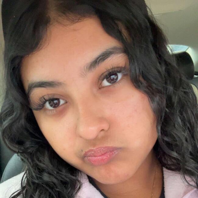 Babysitter in Valdosta: Claudia