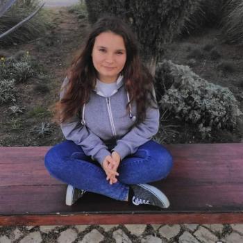 Babysitter em Lagos: Clarisse