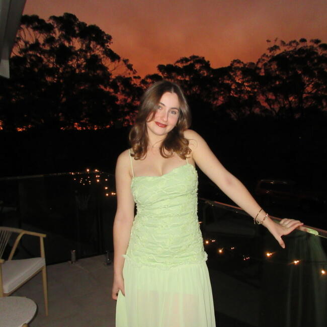 Babysitter in Sydney: Bethany