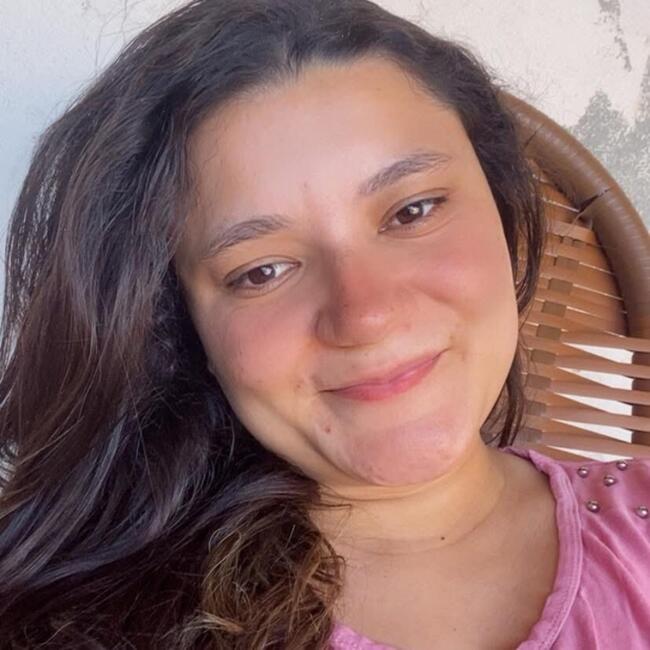 Babysitter in São José do Rio Preto: Ludimila