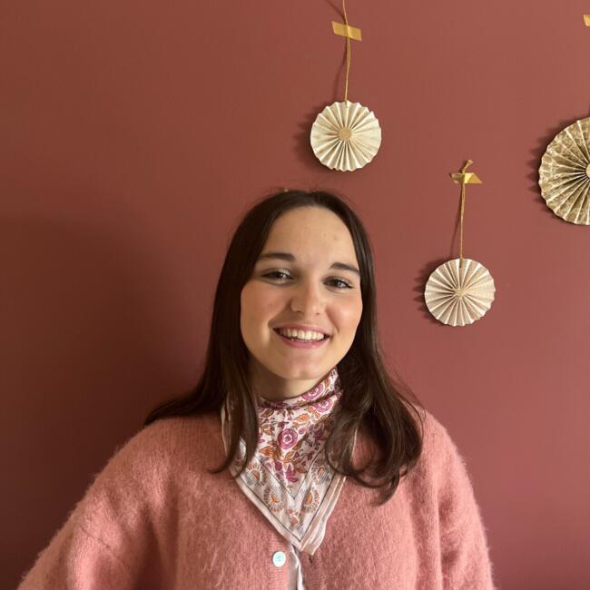 Babysitter in Sainghin-en-Weppes: Lou