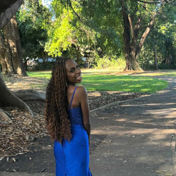 Babysitter in Townsville: Roselie