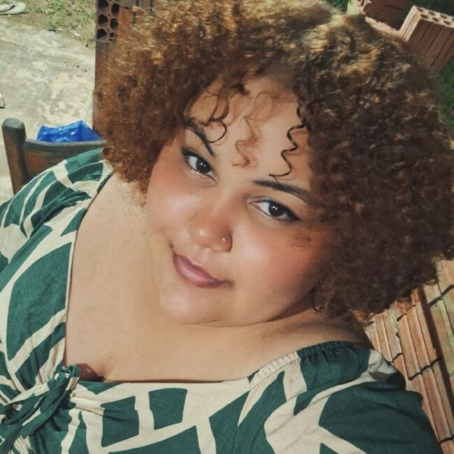 Babá em Rio Branco: KARINE