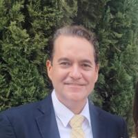 Antonio cao