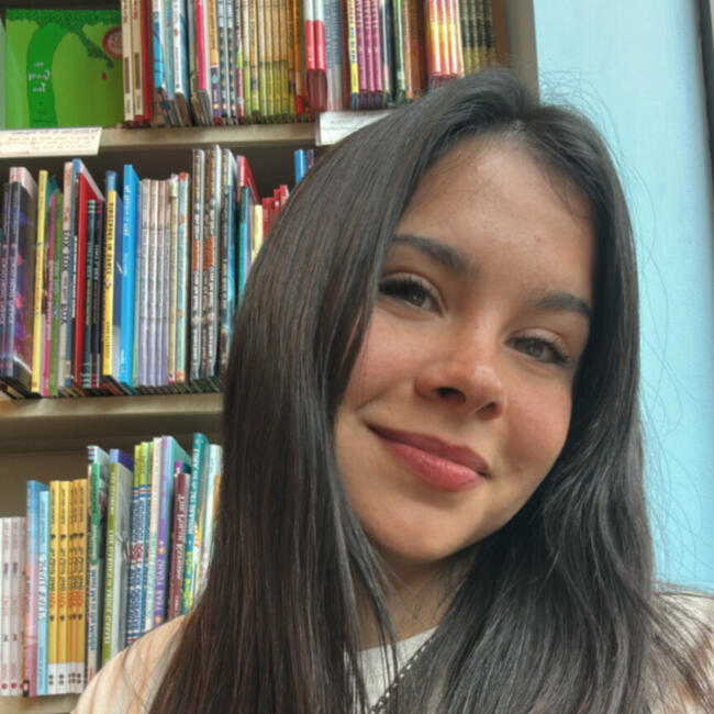 Nanny in Englewood: Araceli