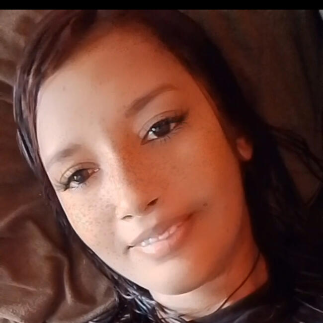 Babysitter in Cuiabá: Crislayne