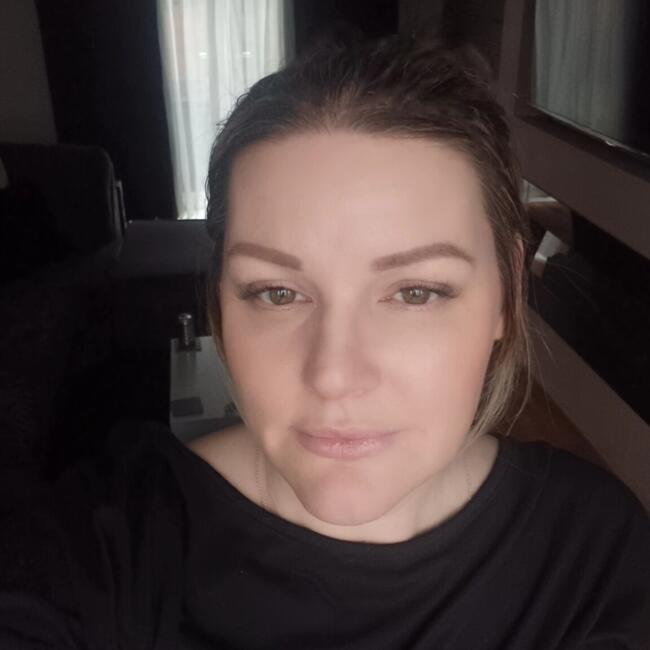 Babysitter in Broxburn: Debbie