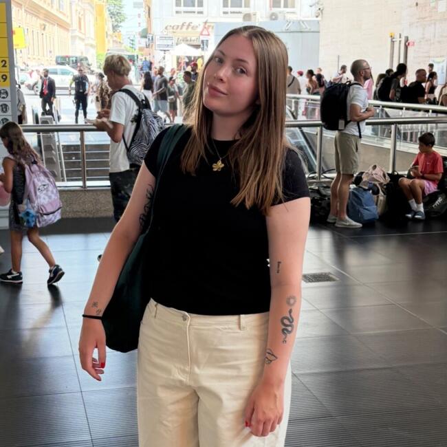 Babysitter in Elsinore: Cassandra