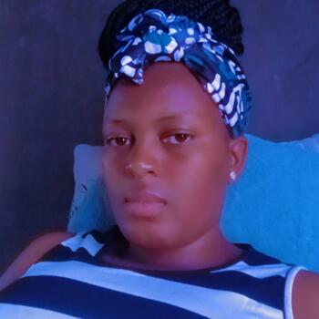 Nanny in Thembisa: Brenda