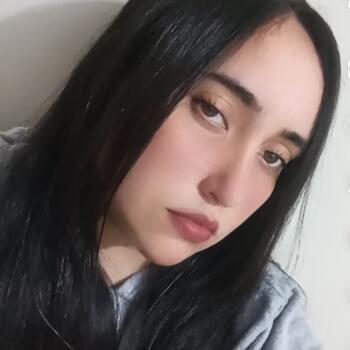 Babysitter Curitiba: Tauane