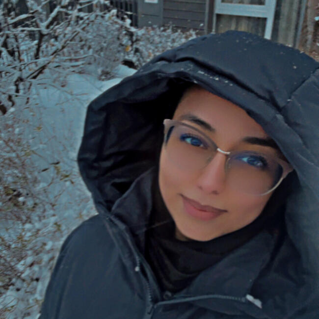 Babysitter in Bezons: Khaoula