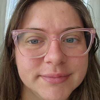 Babysitter in Palhoça: Maria