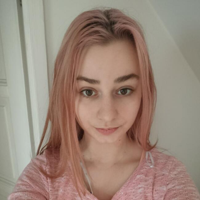 Bébiszitter Érd területén: Kiara