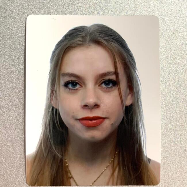 Chůva v Kytín: Elena