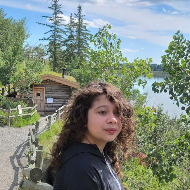 Baby-sitter in Calgary: Masiel