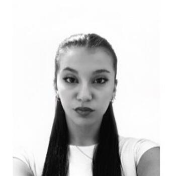 Babysitter in Pozzo d'Adda: Giulia