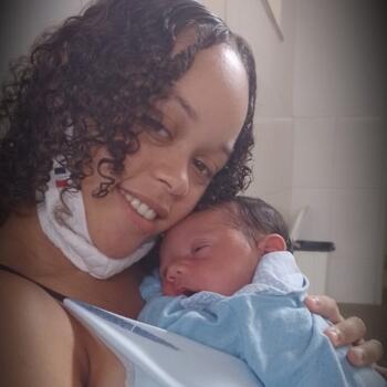 Babysitter in Ilhéus: Thalyta