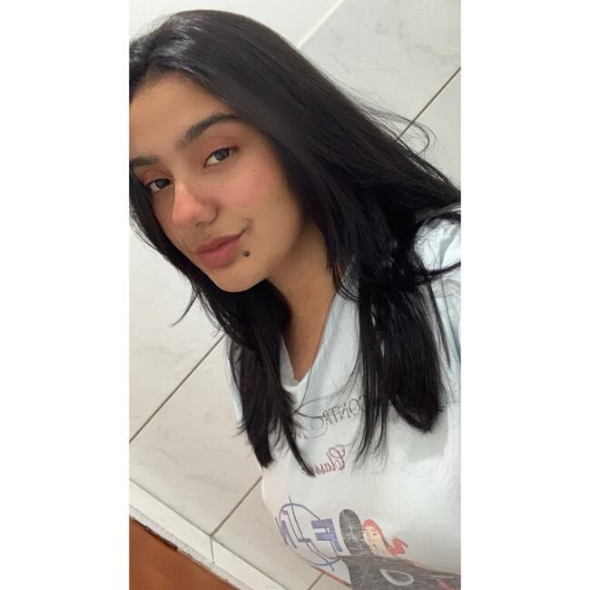 Babysitter in Cravinhos: Isadora