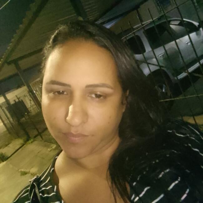 Babysitter in Paulista: Nivia