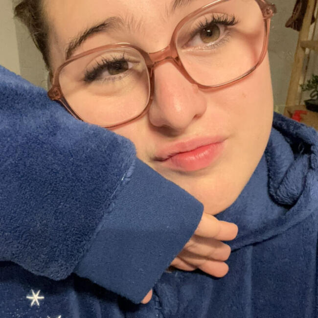 Babysitter in Soustons: Thea