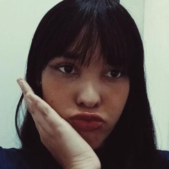 Babá em Ribeirão Preto: Esmeralda