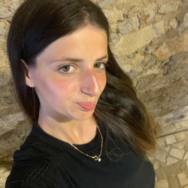 Babysitter in Odivelas: Iara