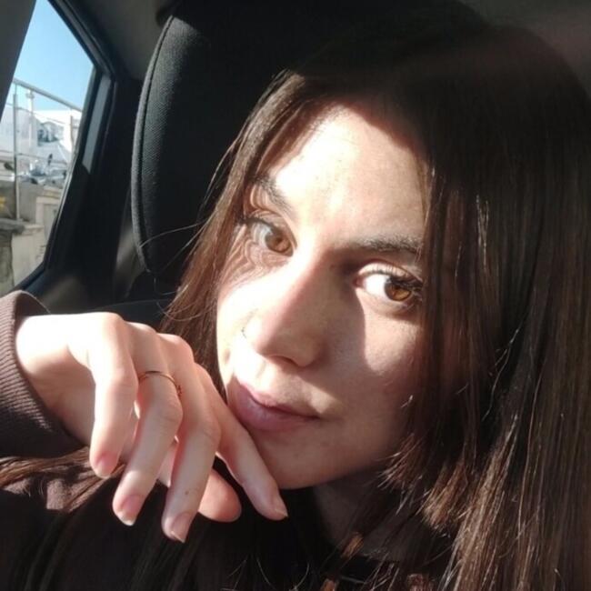 Babysitter in Palermo: Nicole
