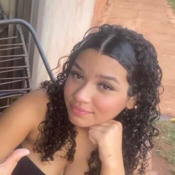 Babysitter Campo Grande: Julienne Lopes dos Santos