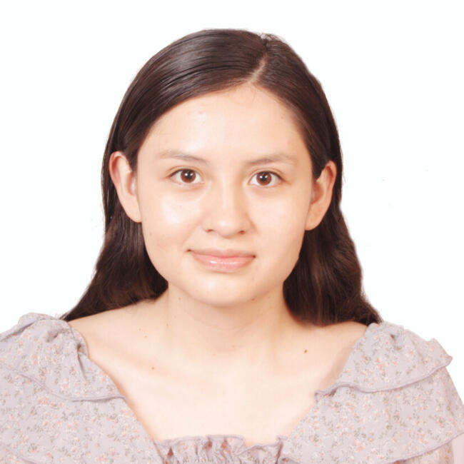 Bébiszitter Debrecen területén: Camila