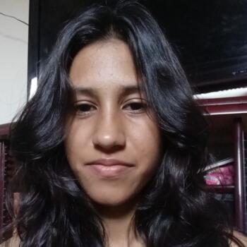 Babá em Araraquara: Helena