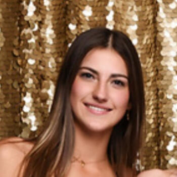 Babysitter in Auckland: Olive