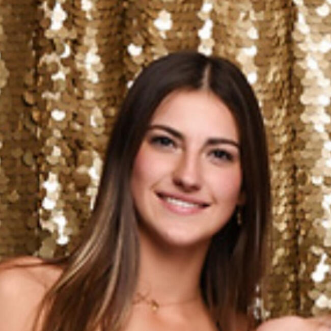 Babysitter in Auckland: Olive