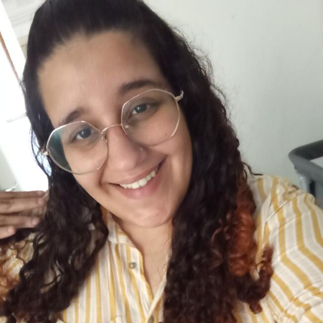 Trabajo de canguro en Lisboa: Nádia