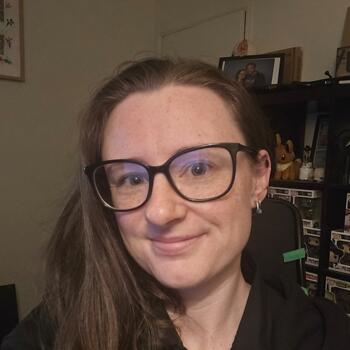 Babysitter in Brisbane: Taryn