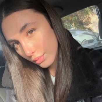 Nanny in Calgary: Pamela