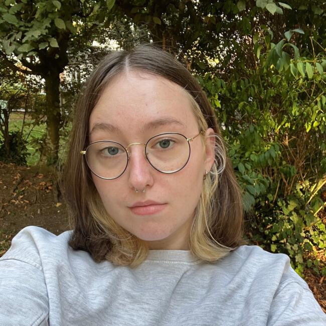 Babysitter in Longjumeau: Anais