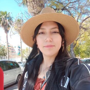 Babysitter in Alicante: Aracely