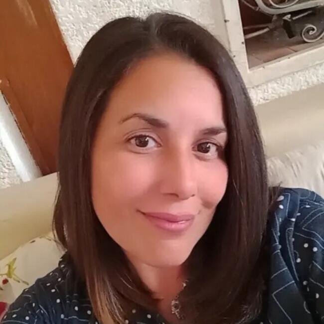 Babysitter in Morón: Romina Elisabet