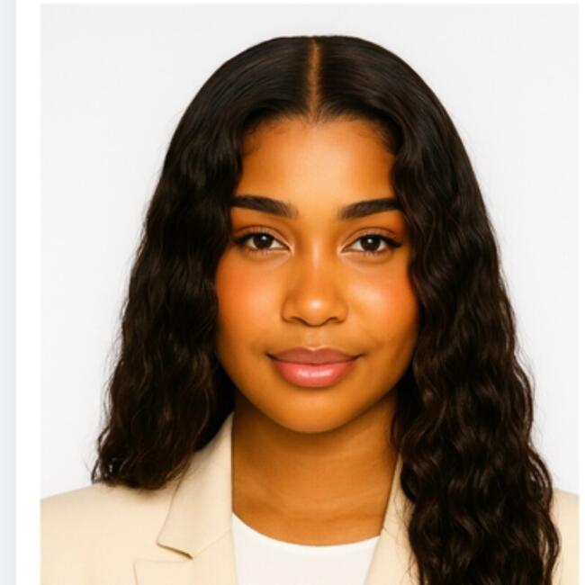 Babysitter in London: Kimiya