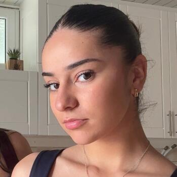 Babysitter in Sannois: Sabrina