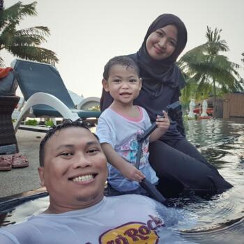 Babysitting job in Shah Alam: babysitting job Shaiful
