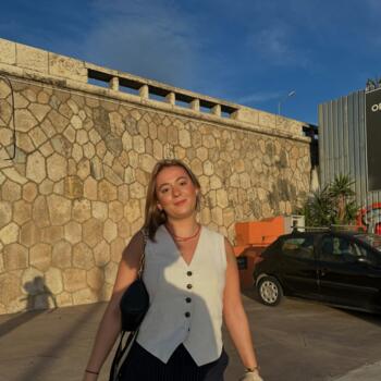 Babysitter in Lisbon: Catarina