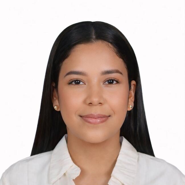 Babysitting job in Santiago de Cali: Daniela