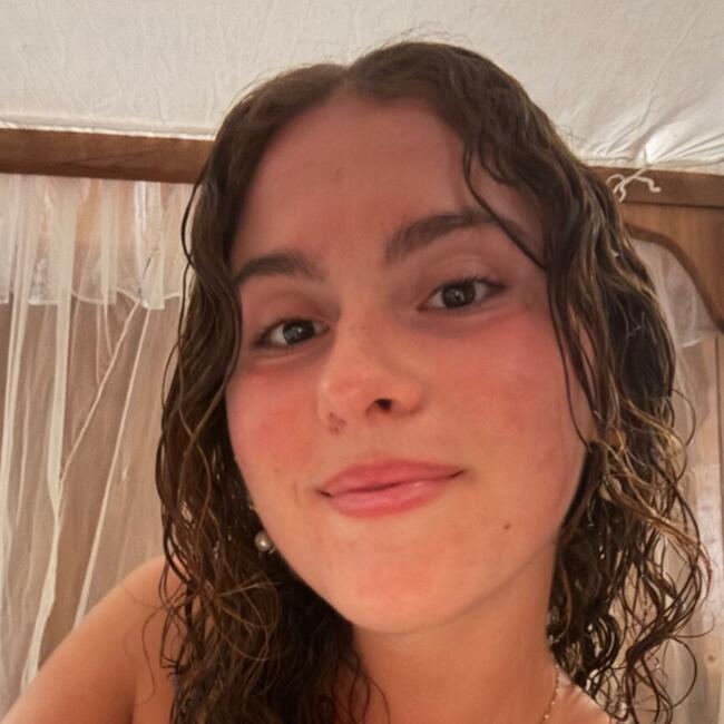 Babysitter in Igny: Marine