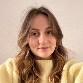 Babysitter in Caen: Anna