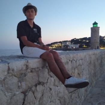 Baby-sitter in Olivet: Louis