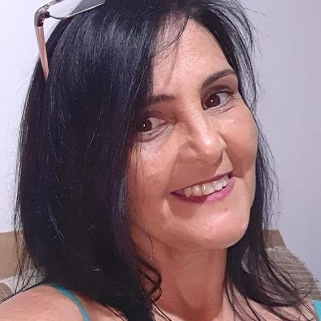 Babá em Guarujá: Clau