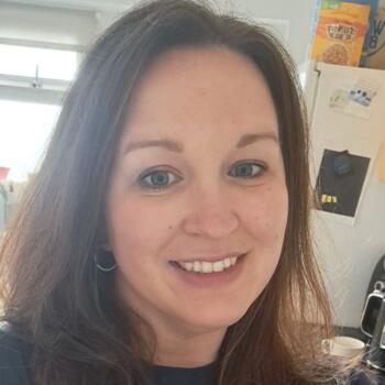 Babysitter Stockport: Laura