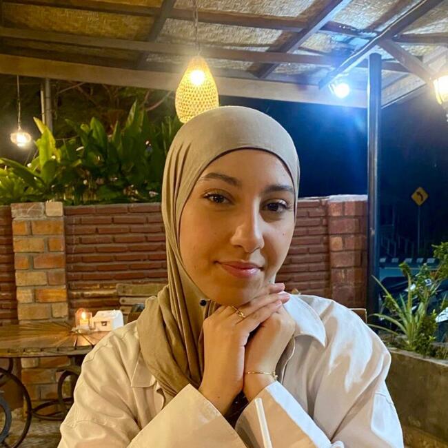 Babysitter in Reims: Naëla