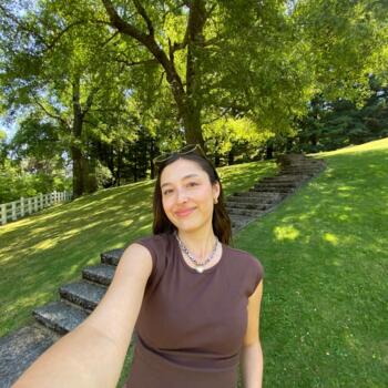 Babysitter in Angol: Valentina